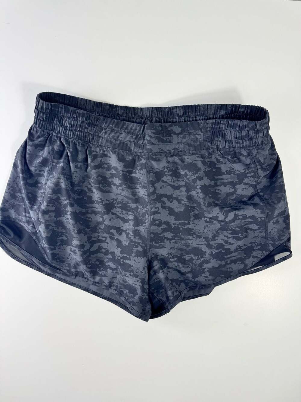 Mondetta Performance + Luxury Womens Black Camo Running Shorts with Liner